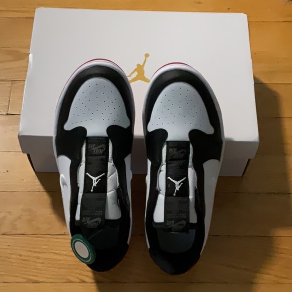 JORDAN 1 RETRO LOW SLIP BLACK TOE WOMENS - Picture 4 of 4